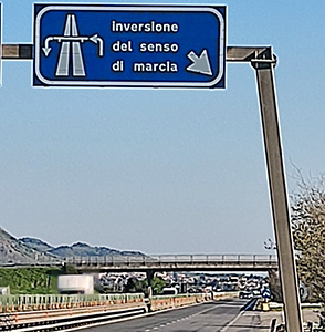 03 00 inversione di marcia piccola