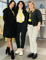 Le dipendenti di Poste Italiane a Cuglieri Ilaria Ardu Laura Porcu e Angela Pintore